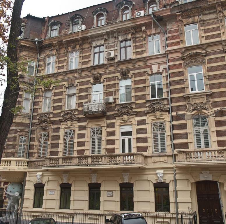 Welcome Apartments In Odessa Экстерьер фото